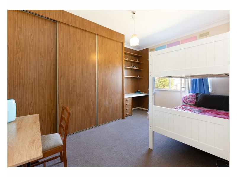 515 Kemp Street, Lavington NSW 2641