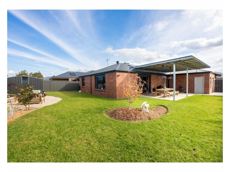 78 Cuthbert Street, Killara VIC 3691