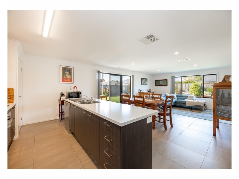 78 Cuthbert Street, Killara VIC 3691