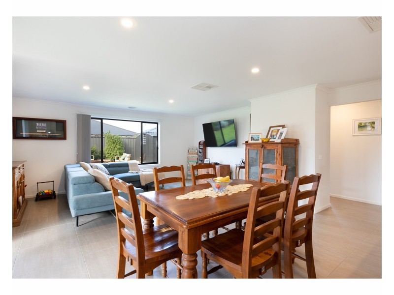 78 Cuthbert Street, Killara VIC 3691