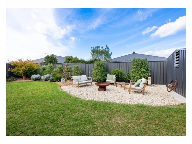 78 Cuthbert Street, Killara VIC 3691