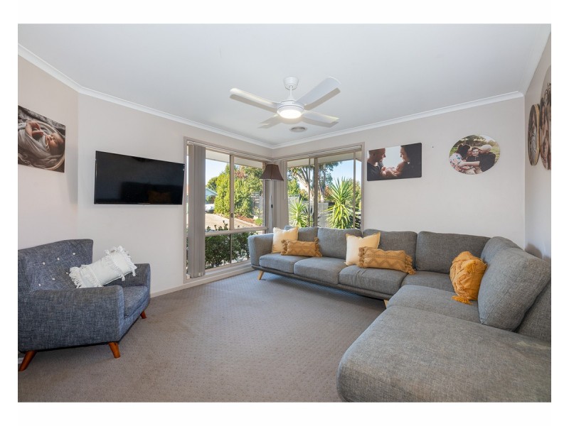 11 Milos Boulevard, Wodonga VIC 3690