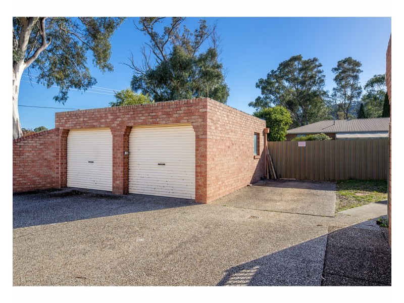 4/588 Webb Street, Lavington NSW 2641
