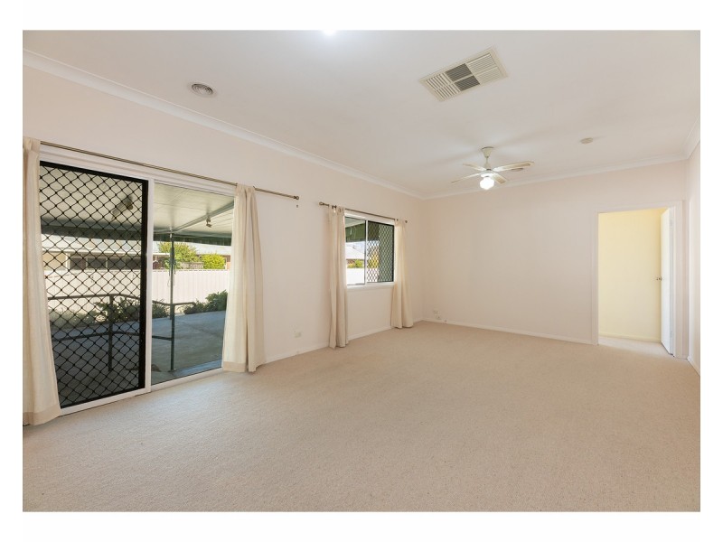 465 Bownds Street, Lavington NSW 2641