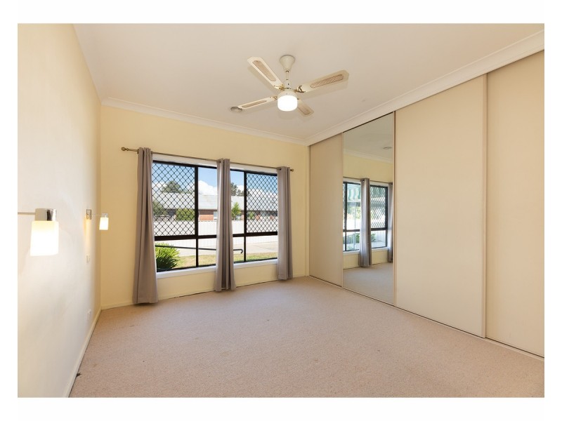 465 Bownds Street, Lavington NSW 2641