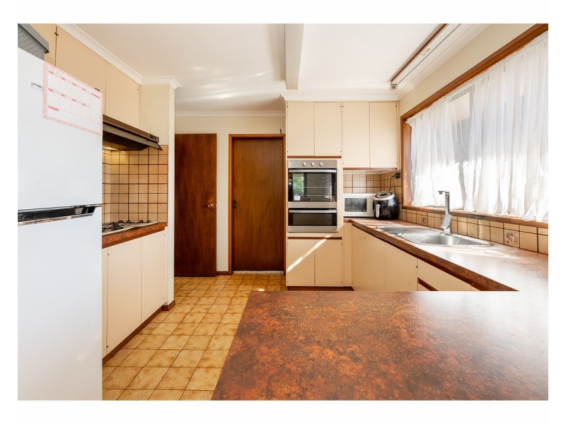 465 Bownds Street, Lavington NSW 2641