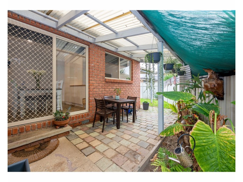 594 Oliver Street, Lavington NSW 2641