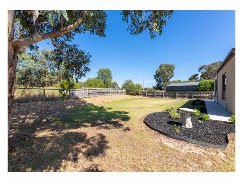 35 Cassinia Court, Thurgoona NSW 2640