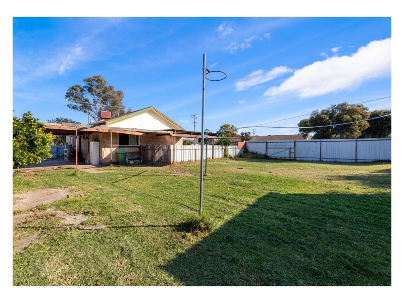 454 Douglas Road, Lavington NSW 2641