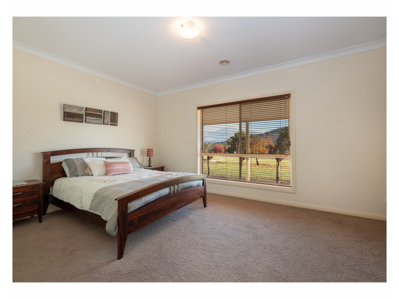 44 Clandeboye Road, Baranduda VIC 3691