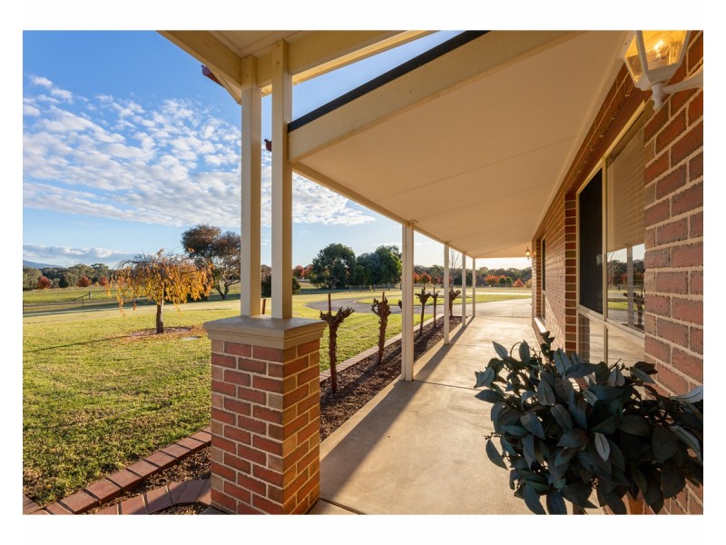 44 Clandeboye Road, Baranduda VIC 3691