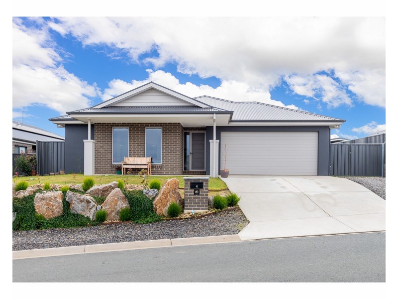 41 Guy Place, Thurgoona NSW 2640