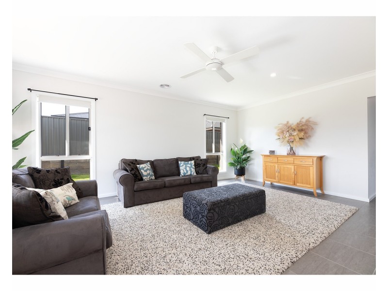 41 Guy Place, Thurgoona NSW 2640