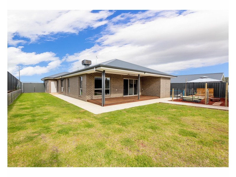 41 Guy Place, Thurgoona NSW 2640