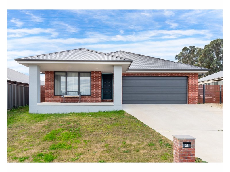 91 Riverboat Drive, Thurgoona NSW 2640