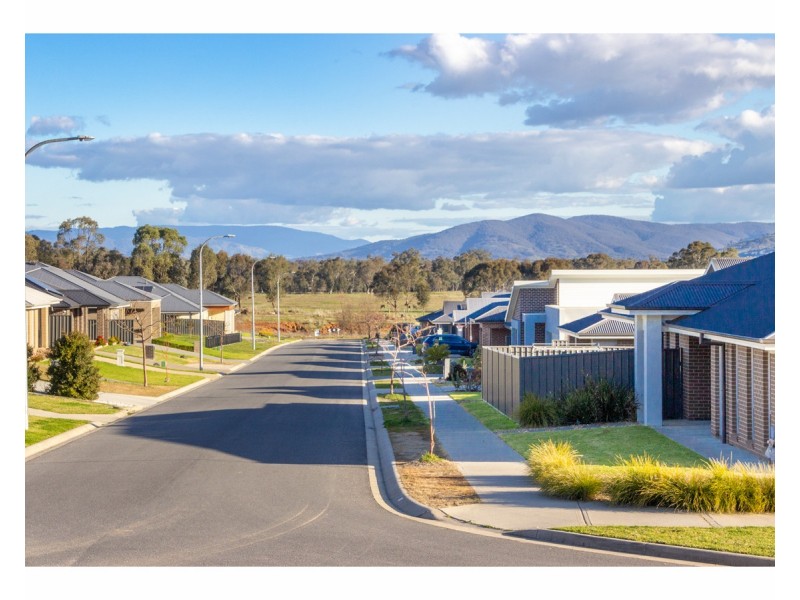 91 Riverboat Drive, Thurgoona NSW 2640