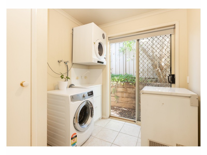 5 Ambrose Crescent, West Wodonga VIC 3690