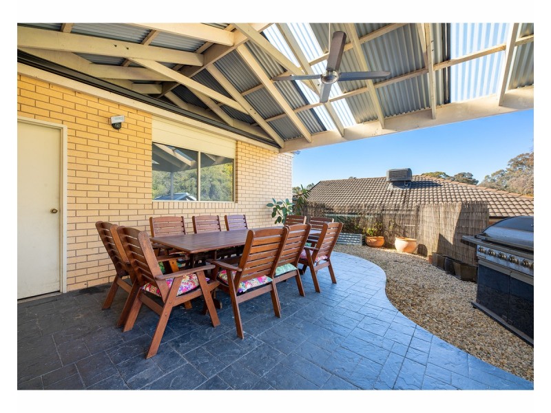 5 Ambrose Crescent, West Wodonga VIC 3690