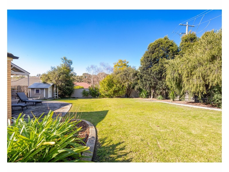 5 Ambrose Crescent, West Wodonga VIC 3690