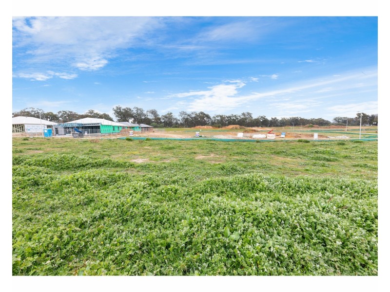 28 Baylis Street, Baranduda VIC 3691