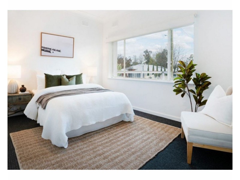 582 Poole Street, Albury NSW 2640