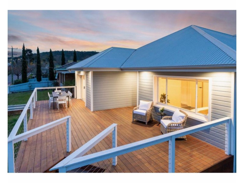 582 Poole Street, Albury NSW 2640