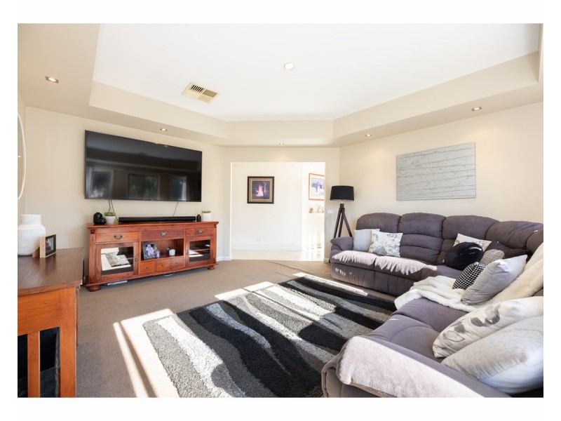 112 Newton Circuit, Thurgoona NSW 2640