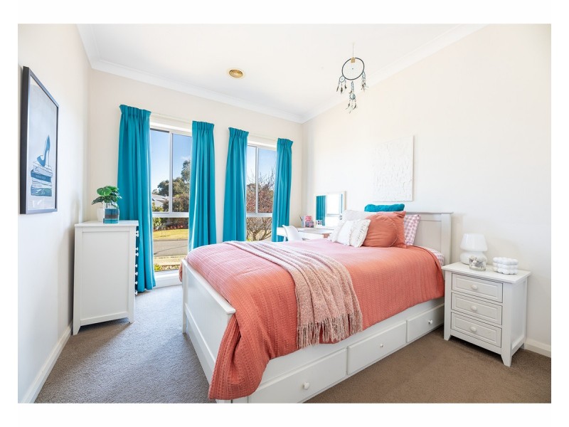 112 Newton Circuit, Thurgoona NSW 2640