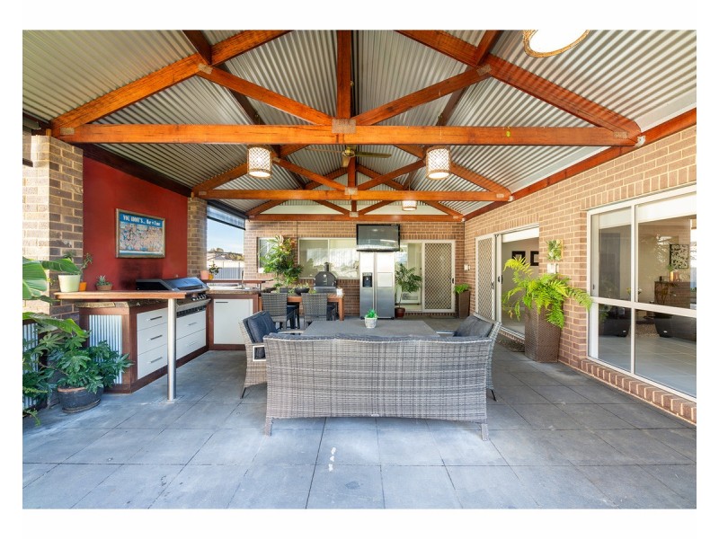 112 Newton Circuit, Thurgoona NSW 2640