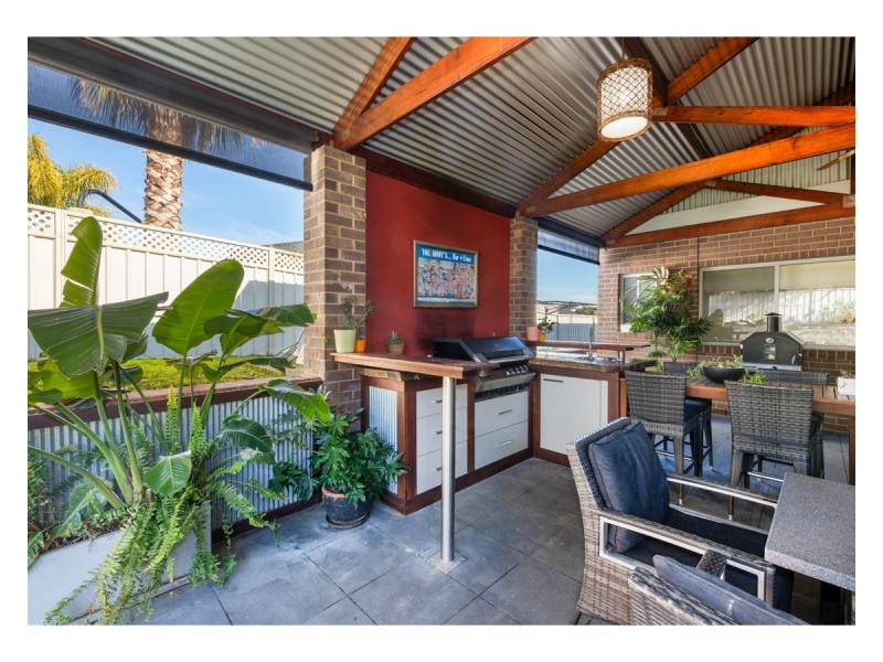 112 Newton Circuit, Thurgoona NSW 2640