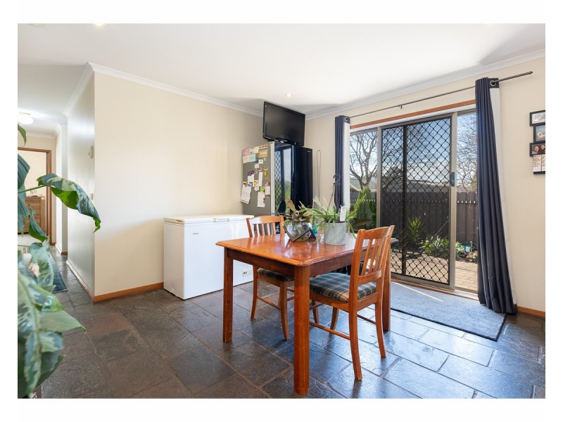 420 Schaefer Street, Lavington NSW 2641