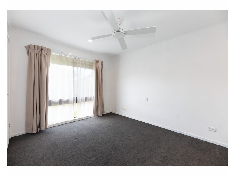 2/23 Wentworth Court, Lavington NSW 2641