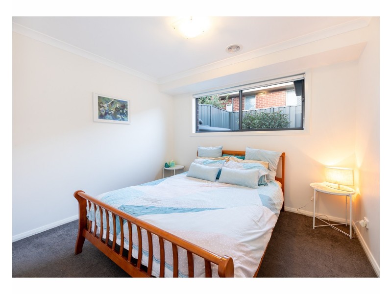 94 & 94a Riverboat Drive, Thurgoona NSW 2640