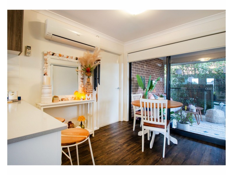 94 & 94a Riverboat Drive, Thurgoona NSW 2640
