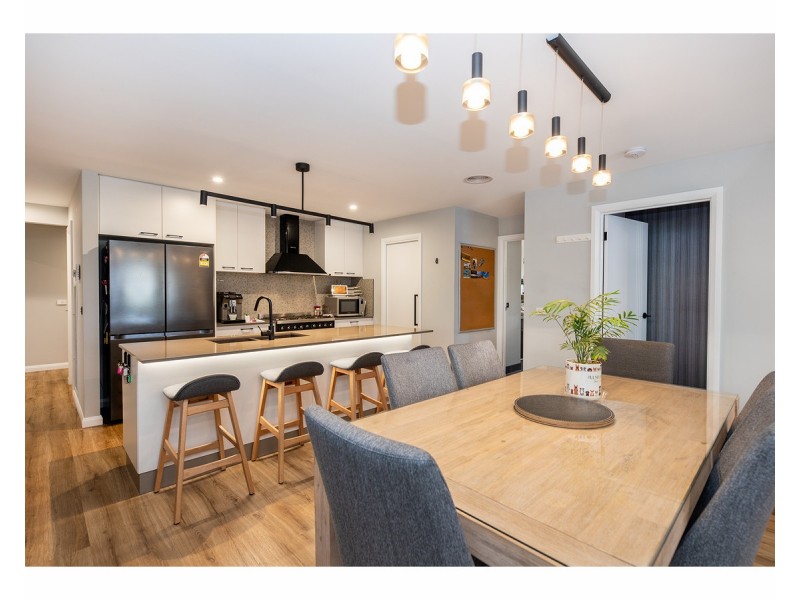 3 Balmain Place, Lavington NSW 2641