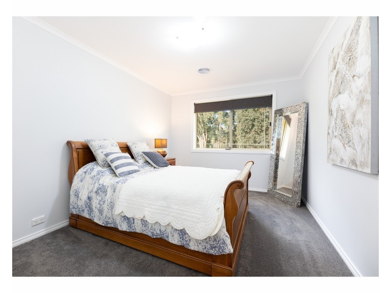 2 Down Court, West Wodonga VIC 3690