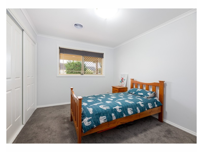 2 Down Court, West Wodonga VIC 3690