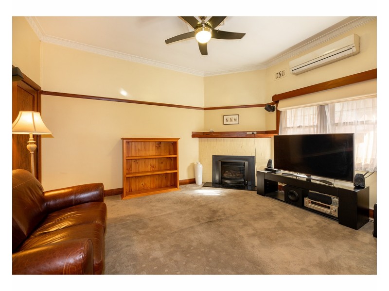404 Tribune Street, Albury NSW 2640