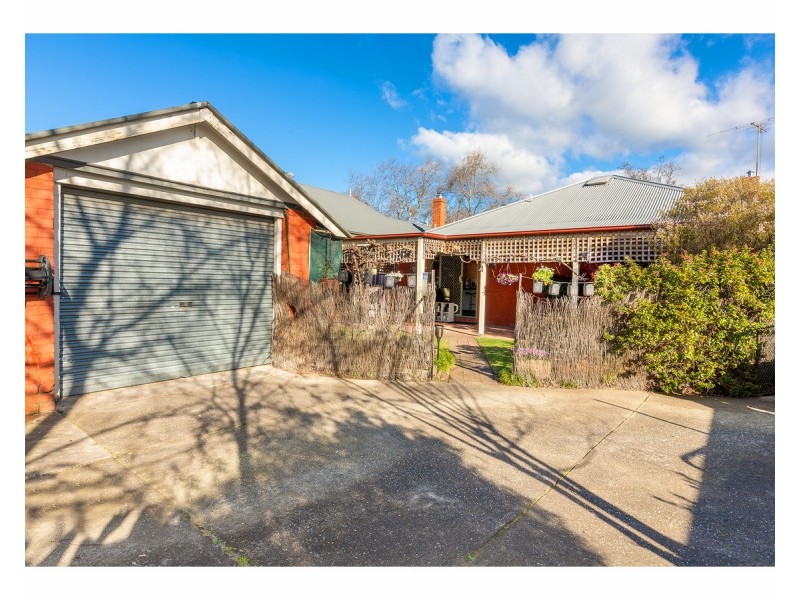 404 Tribune Street, Albury NSW 2640