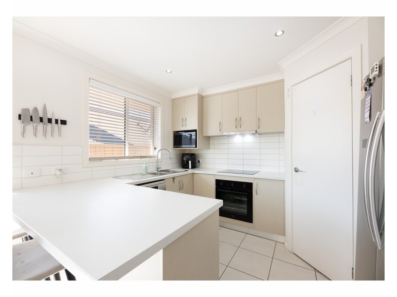 17 Stringybark Court, Thurgoona NSW 2640