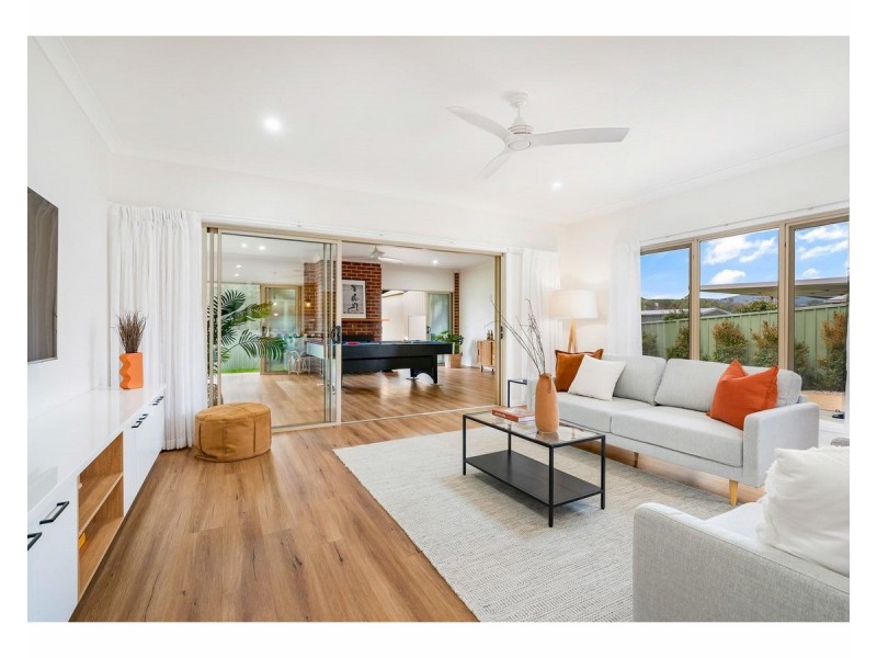 22 Macarthur Street, Lavington NSW 2641