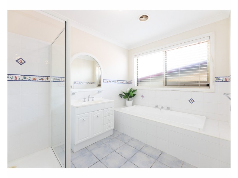 3 Rixon Place, Glenroy NSW 2640