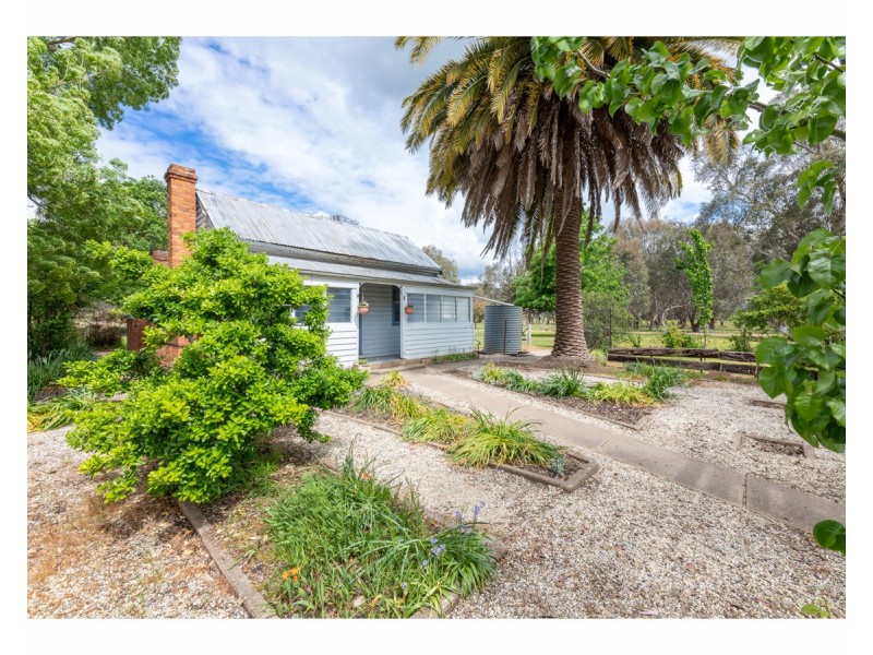 54 Sweetwater Road, Mullengandra NSW 2644