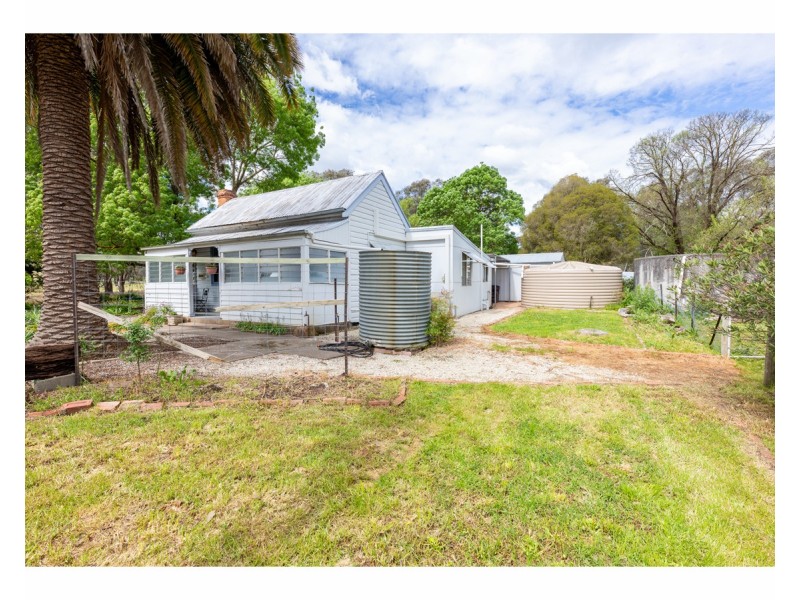54 Sweetwater Road, Mullengandra NSW 2644