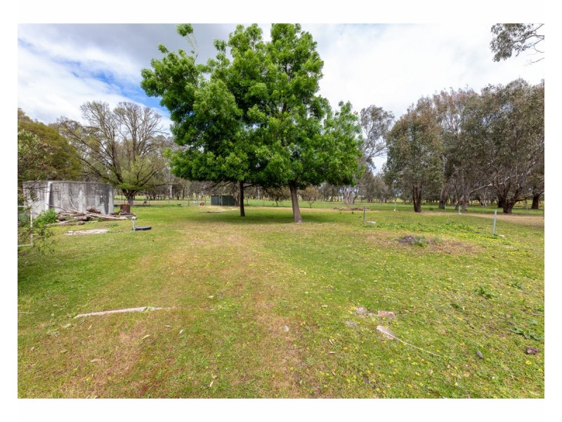 54 Sweetwater Road, Mullengandra NSW 2644