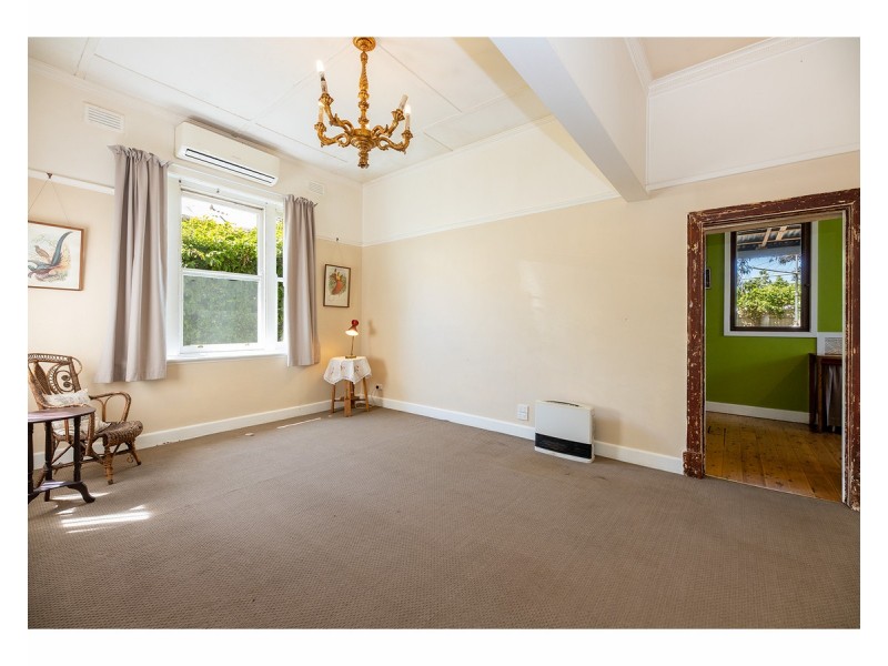 390 Olive Street, South Albury NSW 2640