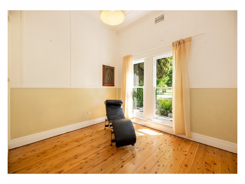 390 Olive Street, South Albury NSW 2640