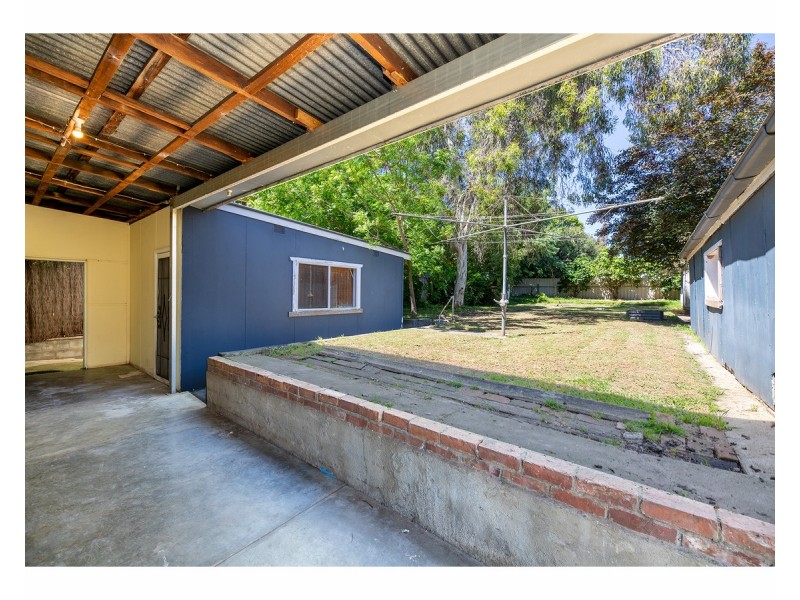 390 Olive Street, South Albury NSW 2640