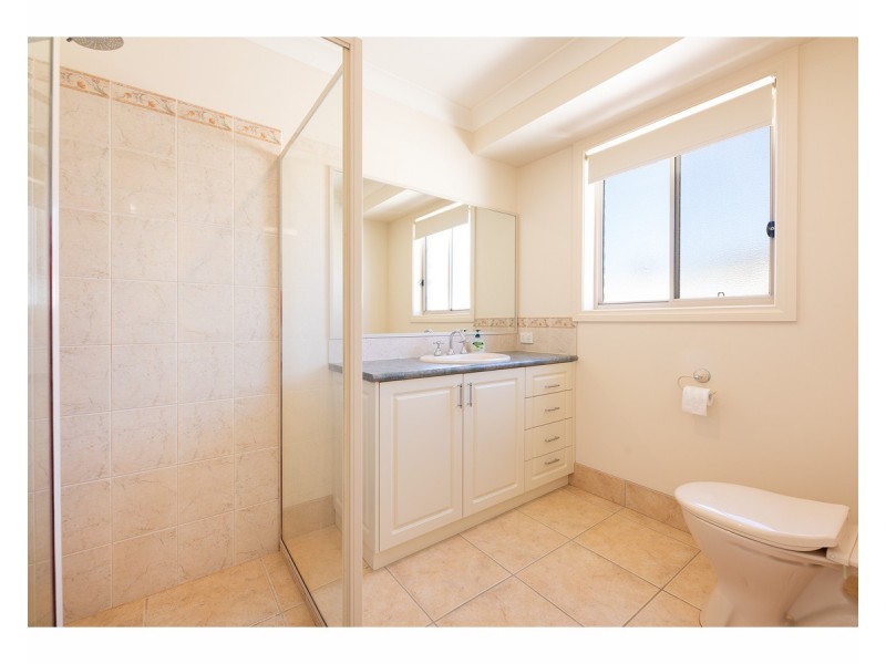 33 Winnell Court, Thurgoona NSW 2640