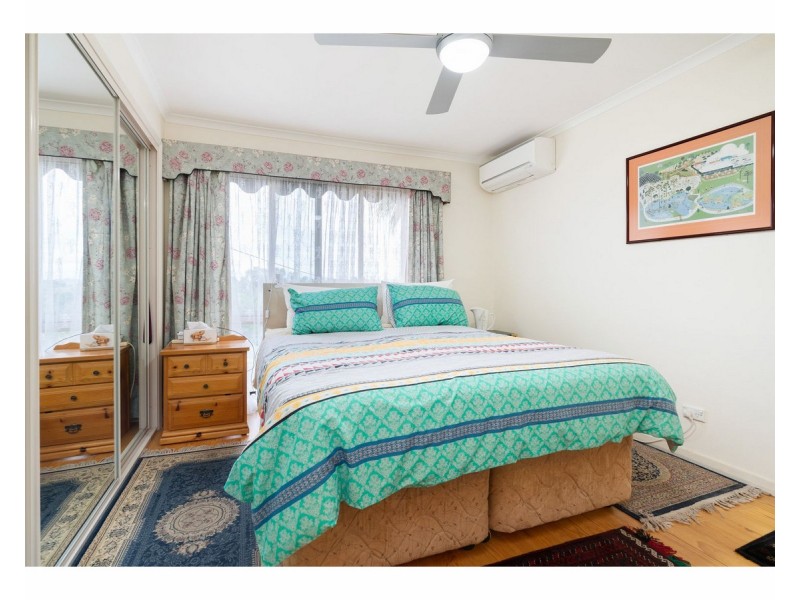 842 Lamport Crescent, West Albury NSW 2640